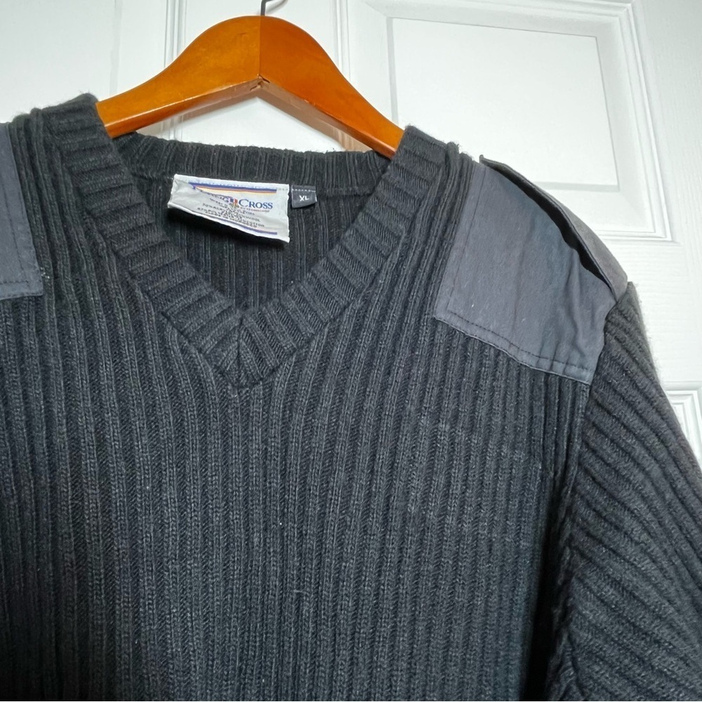 Men's Flying Cross V-Neck Uniform Sweater in Black Size XL - Picture 3 of 7